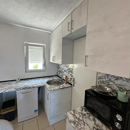 Kovac Apartamento Vir