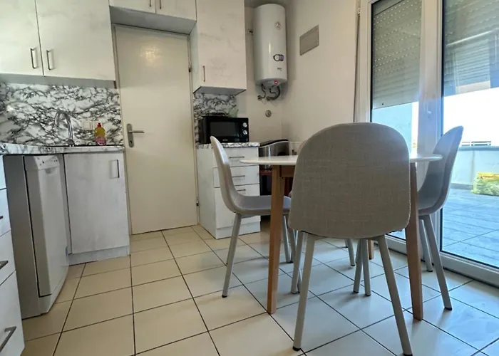 Kovac Apartman *