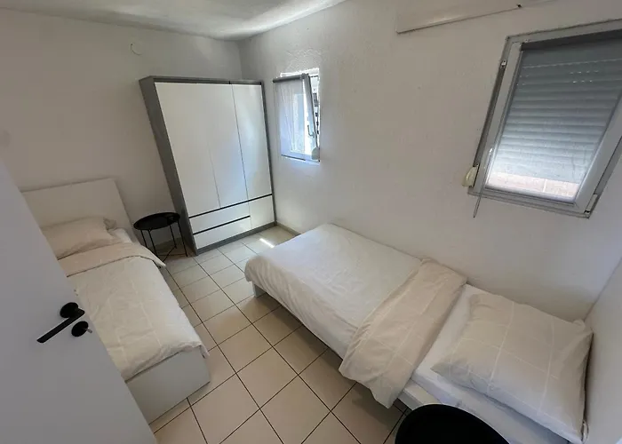 Kovac *